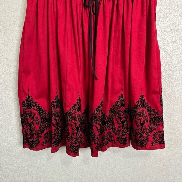 NWT Hot Topic Red & Black Velvet Print Border Fit & Flare Dress, Size XL - Picture 4 of 12